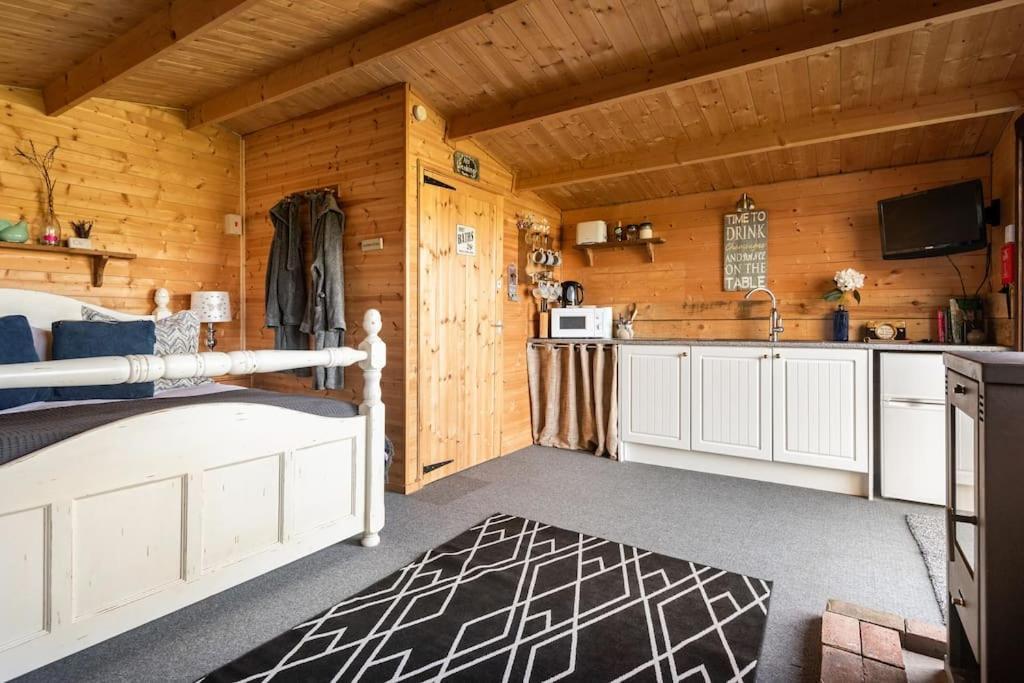 Secret & Secluded Sedlescombe Villa Battle Luaran gambar